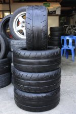 ยาง SOFT NITTO NT05 235-40-17 ปี09.jpg