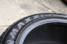 ยาง MAXXIS 235-45-17 ปี12 2.jpg