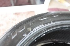 ยาง NITTO NT01 225-45-17 ปี 11 2.jpg