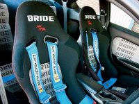 sstp_0906_03xx_z+2001_nissan_silvia_spec_r+bride_seats.jpg