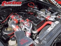 0710_turp_09_z%2Btoyota_supra%2Bengine.jpg