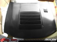 R32 GTR dry carbon ztune bonnet (Medium).jpg